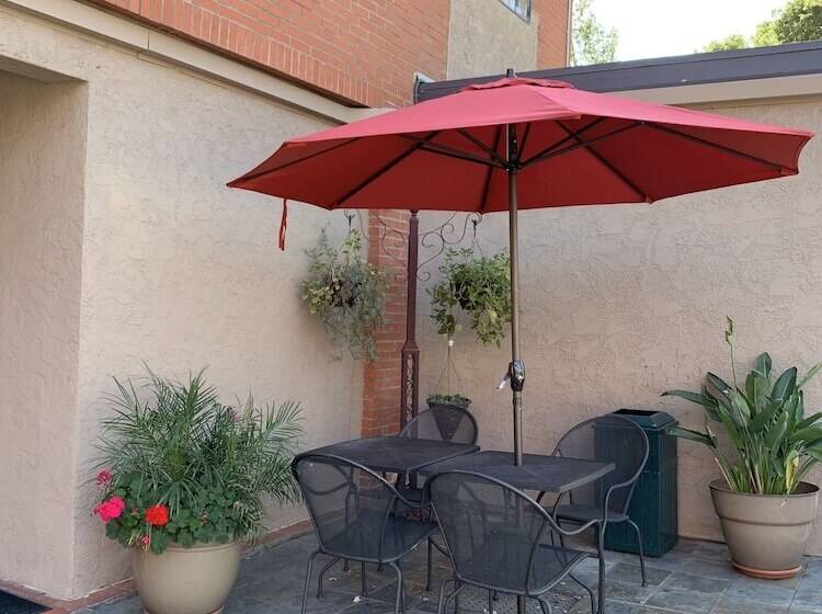 호텔 Ramada By Wyndham San Diego Poway Miramar