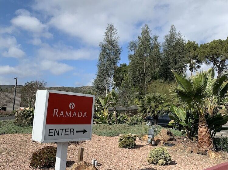 호텔 Ramada By Wyndham San Diego Poway Miramar