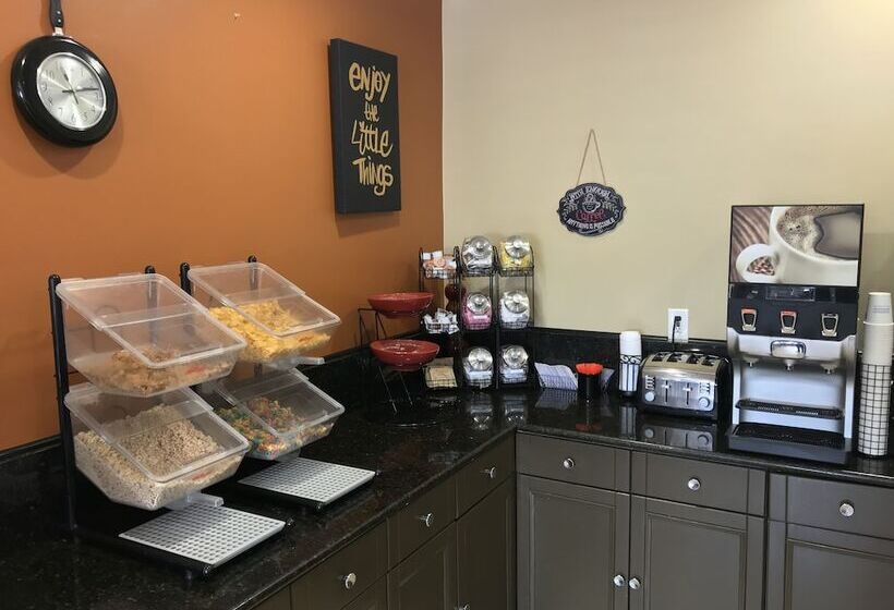 호텔 Ramada By Wyndham San Diego Poway Miramar