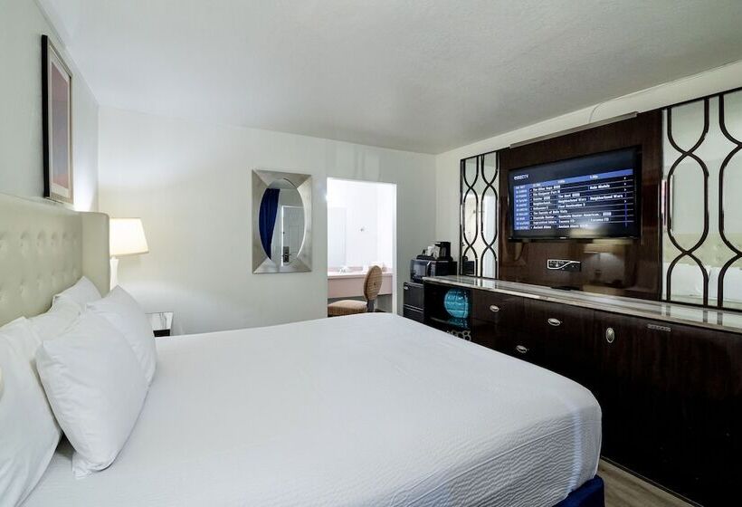 فندق Ramada By Wyndham Yuma