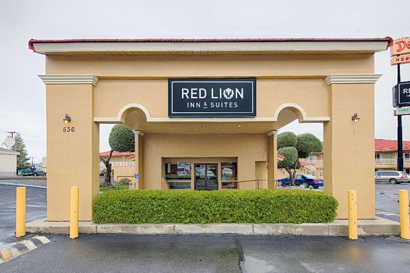فندق Red Lion Inn & Suites Redding