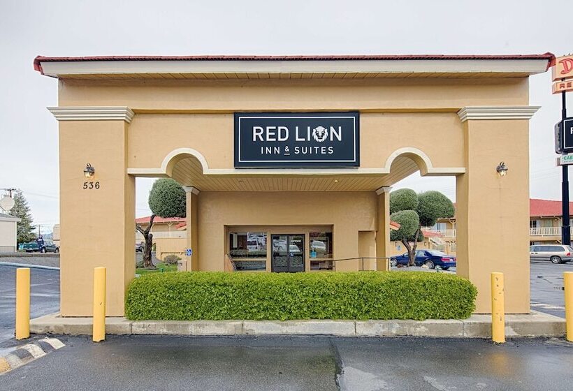 فندق Red Lion Inn & Suites Redding