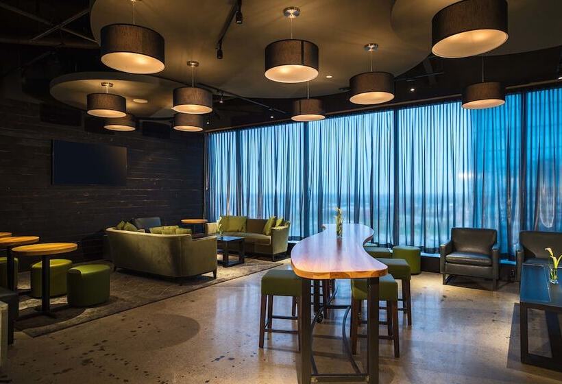 בית מלון כפרי Renaissance Toledo Downtown