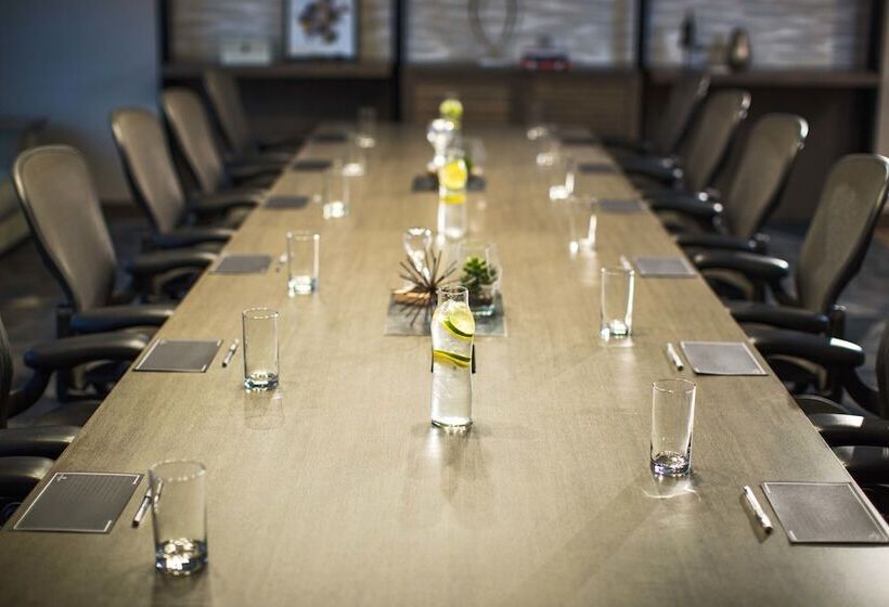 בית מלון כפרי Renaissance Toledo Downtown