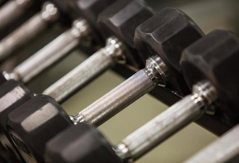 בית מלון כפרי Renaissance Waterford Oklahoma City