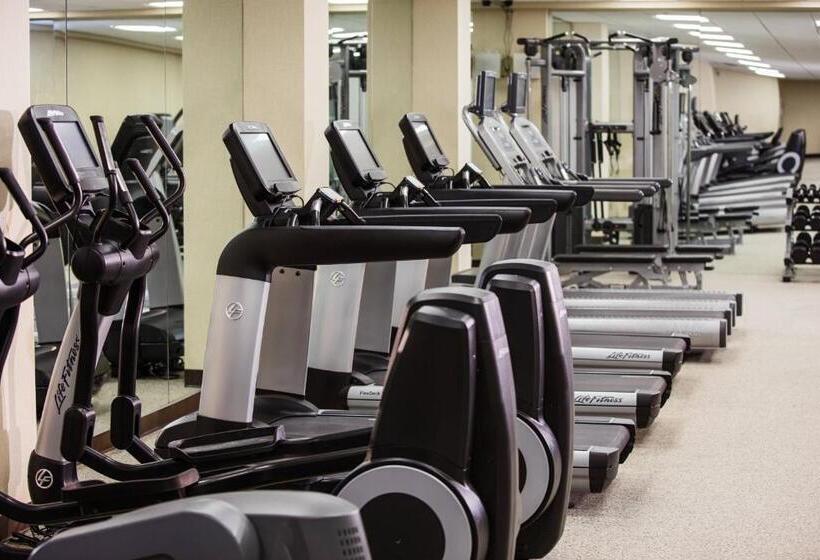 בית מלון כפרי Renaissance Waterford Oklahoma City