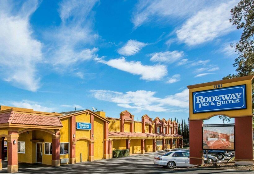 호텔 Rodeway Inn & Suites Corona