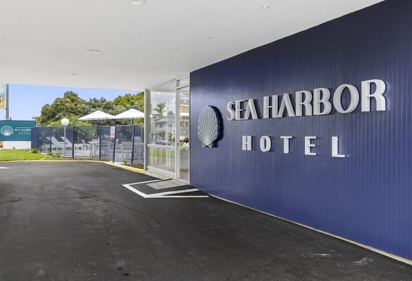 Sea Harbor Hotel   San Diego