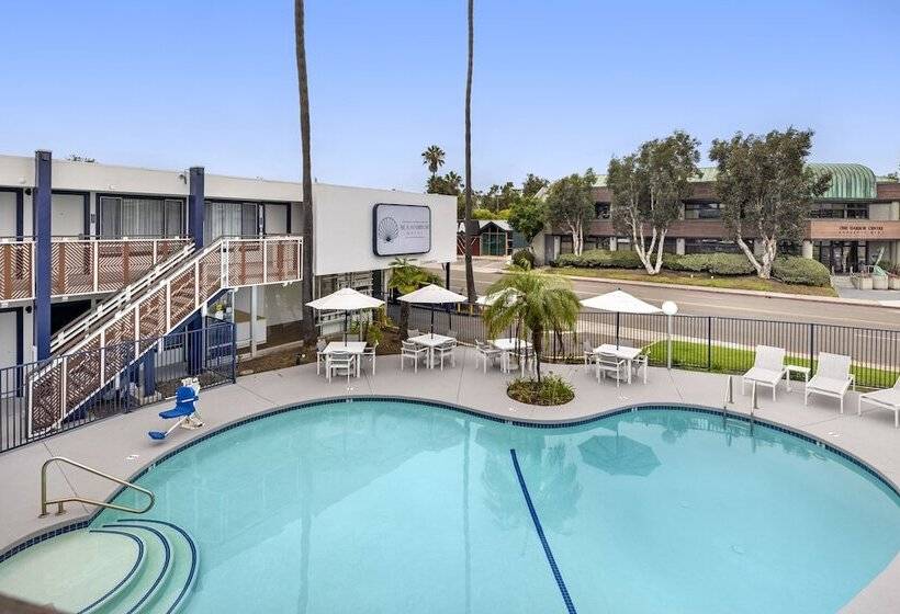Sea Harbor Hotel   San Diego