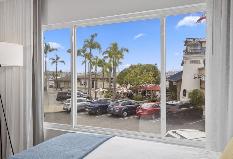 Sea Harbor Hotel   San Diego