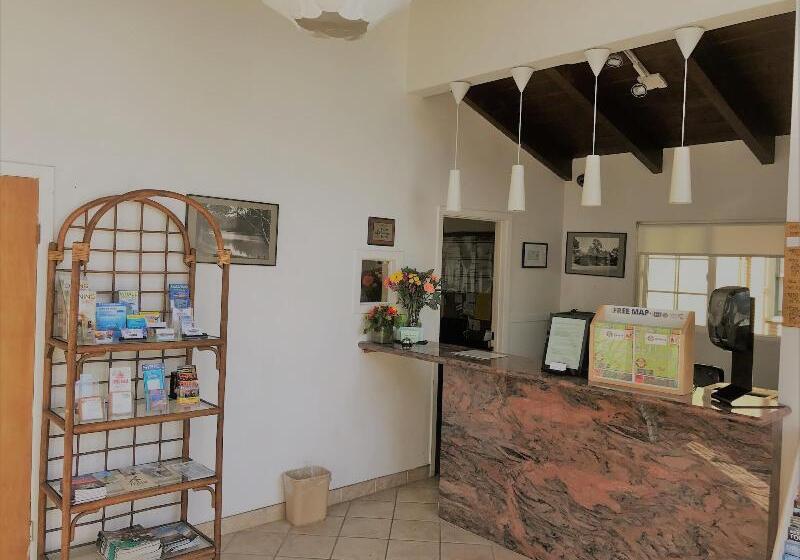 فندق Stargazer Inn And Suites