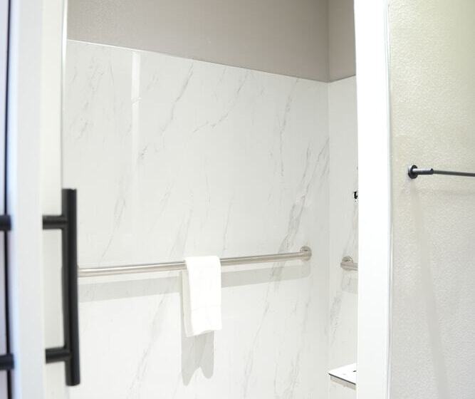 فندق Studio 6 Suites Stockton, Ca Waterfront