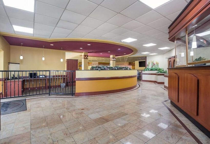 فندق Suburban Studios Florence I 95
