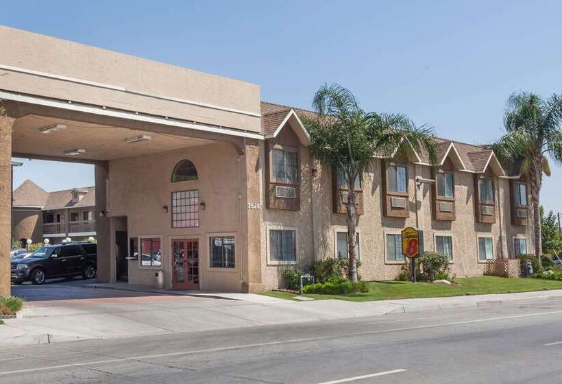 호텔 Super 8 By Wyndham Bakersfield South Ca