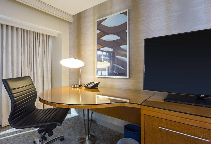 فندق Swissôtel Chicago