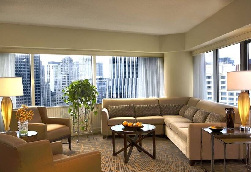 فندق Swissôtel Chicago