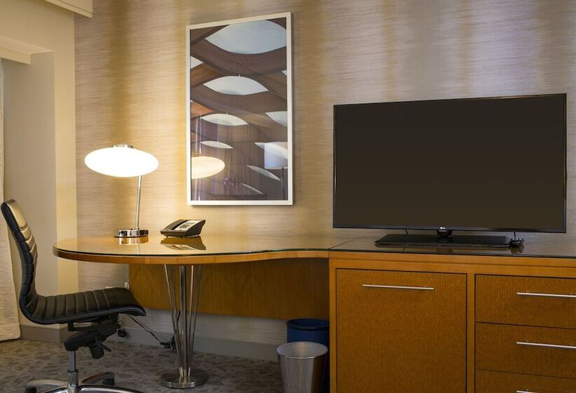 فندق Swissôtel Chicago