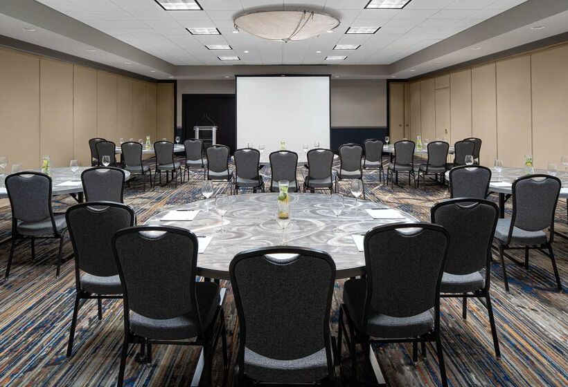 فندق The Alloy King Of Prussia   A Doubletree By Hilton