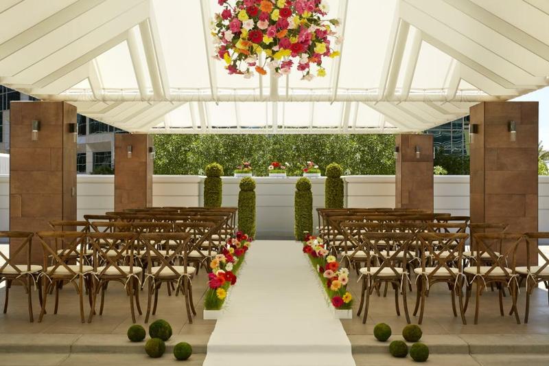 هتل The Camby Autograph Collection