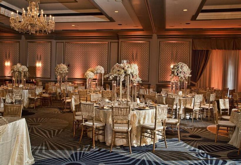 호텔 The Henry, Autograph Collection