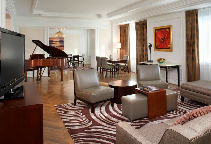 호텔 The Henry, Autograph Collection