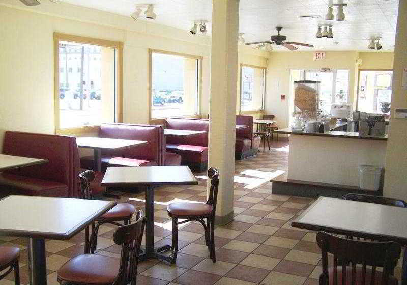 فندق Rodeway Inn Downtown near Riverwalk