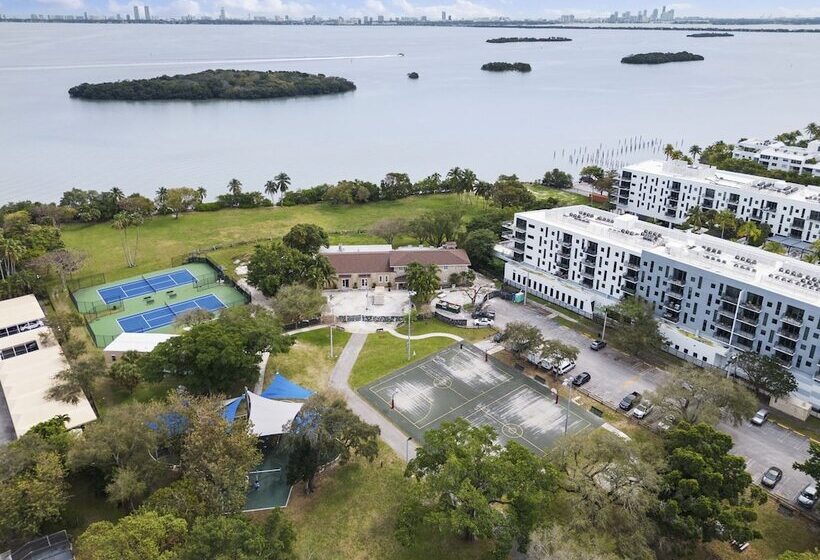 هتل The New Yorker Miami
