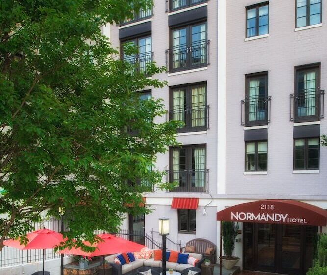 בית מלון כפרי The Normandy