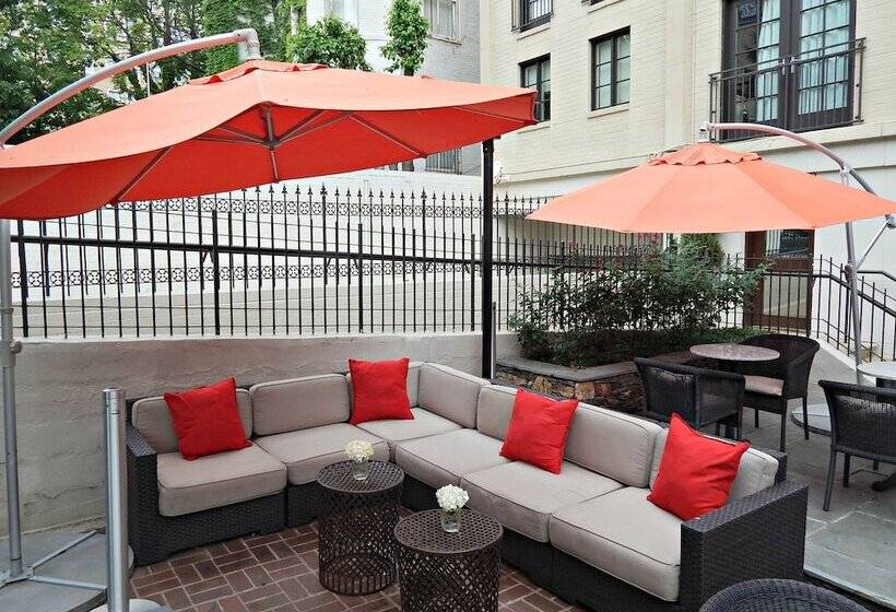 בית מלון כפרי The Normandy