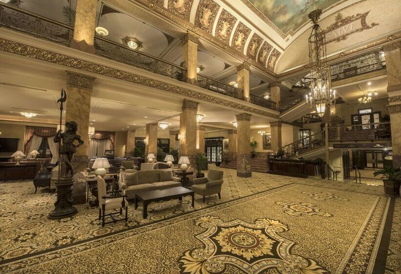 בית מלון כפרי The Pfister