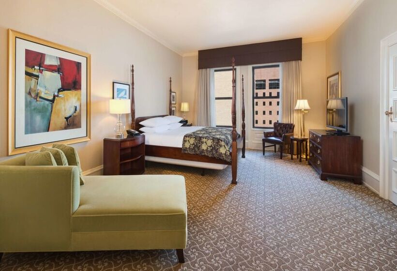 בית מלון כפרי The Pfister