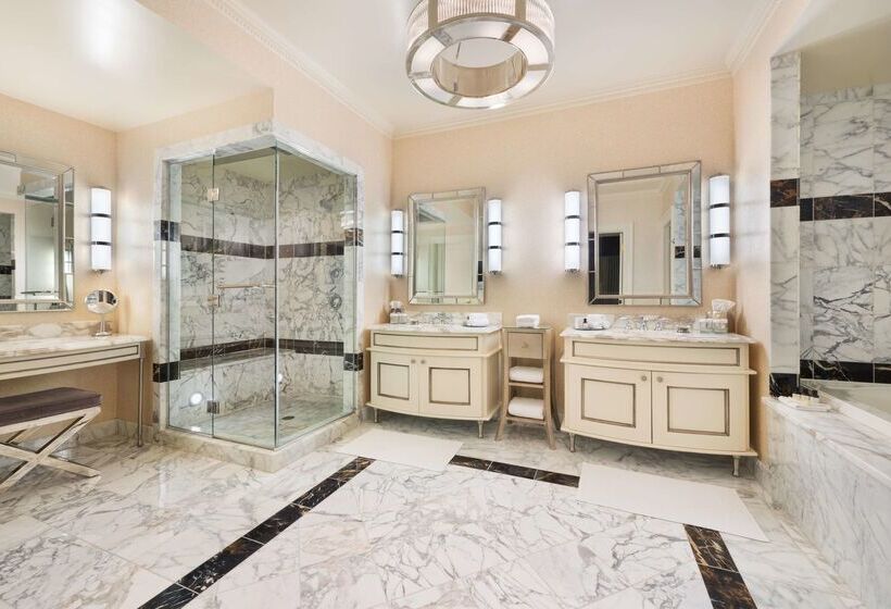 בית מלון כפרי The Pfister