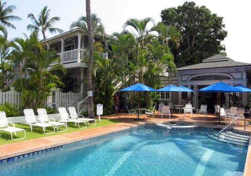 فندق The Plantation Inn  Free Breakfast