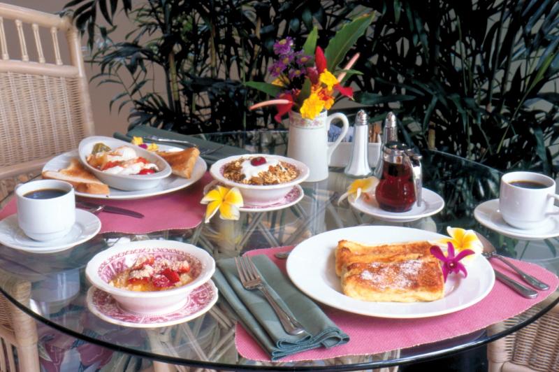 فندق The Plantation Inn  Free Breakfast