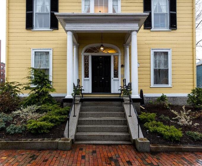 فندق The Salem Inn