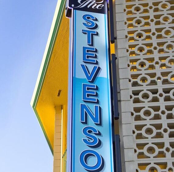 Отель The Stevenson Monterey