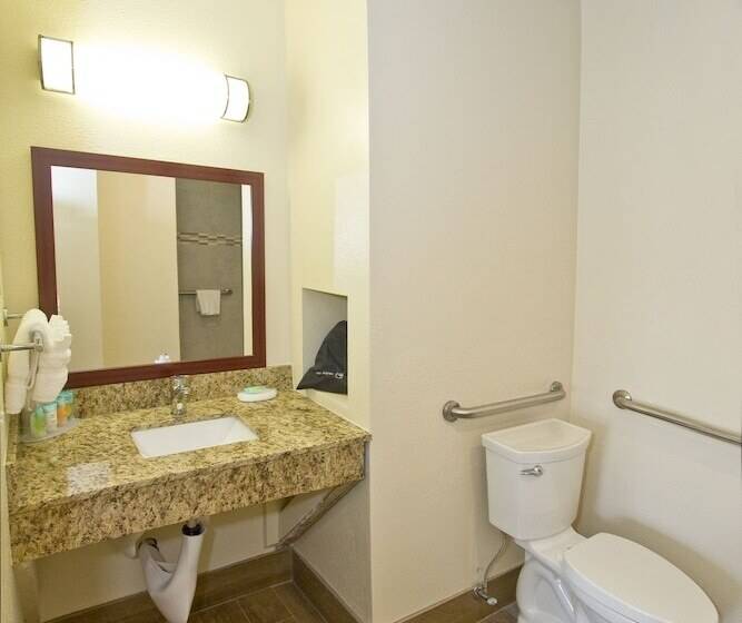 Отель The Stevenson Monterey