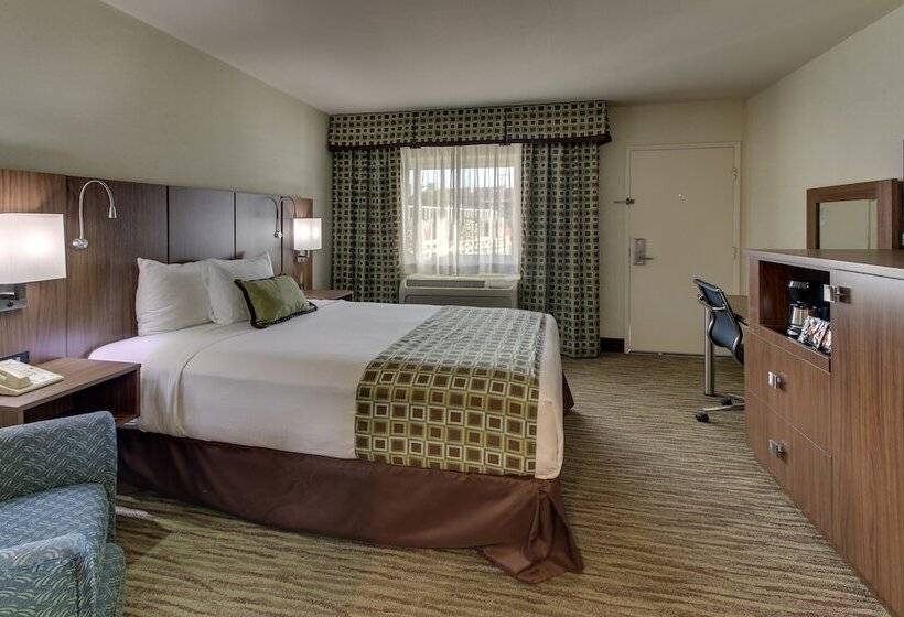 Отель The Stevenson Monterey