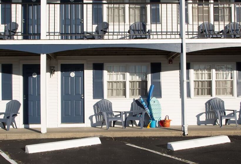 فندق The Tidewater Inn   Cape Cod