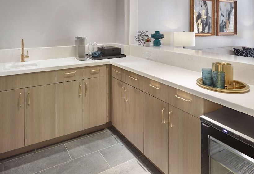 فندق The Tremont House, Galveston, A Tribute Portfolio