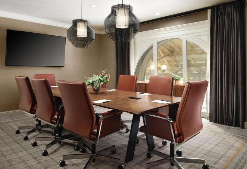 هتل The Union Station Nashville Yards, Autograph Collection