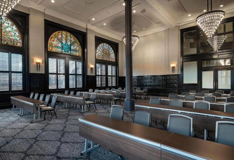 هتل The Union Station Nashville Yards, Autograph Collection