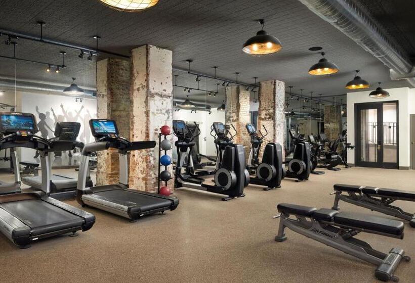 هتل The Union Station Nashville Yards, Autograph Collection