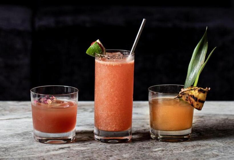 هتل The Union Station Nashville Yards, Autograph Collection