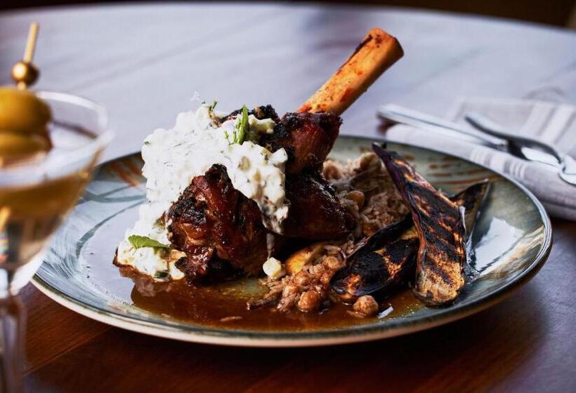 هتل The Union Station Nashville Yards, Autograph Collection