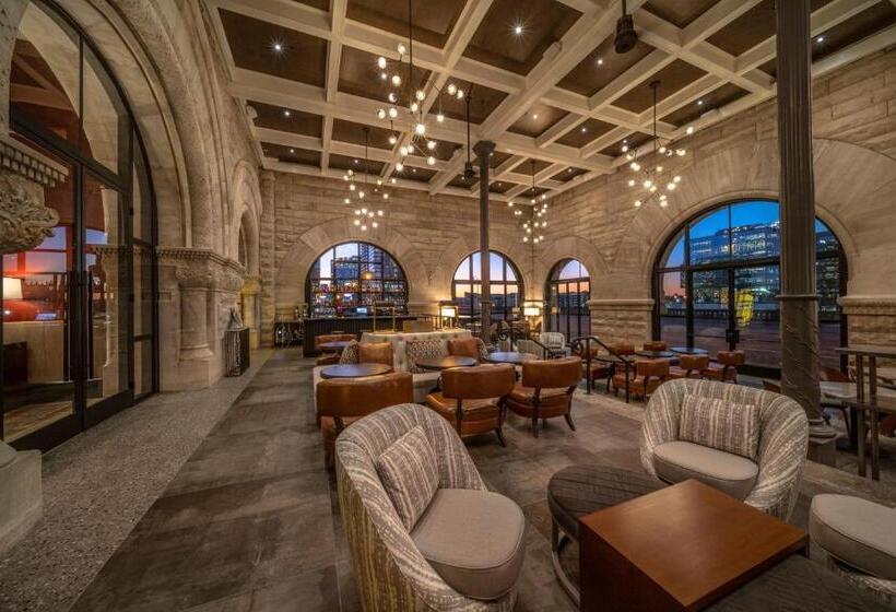 هتل The Union Station Nashville Yards, Autograph Collection