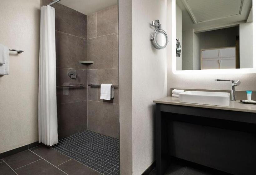 هتل The Union Station Nashville Yards, Autograph Collection