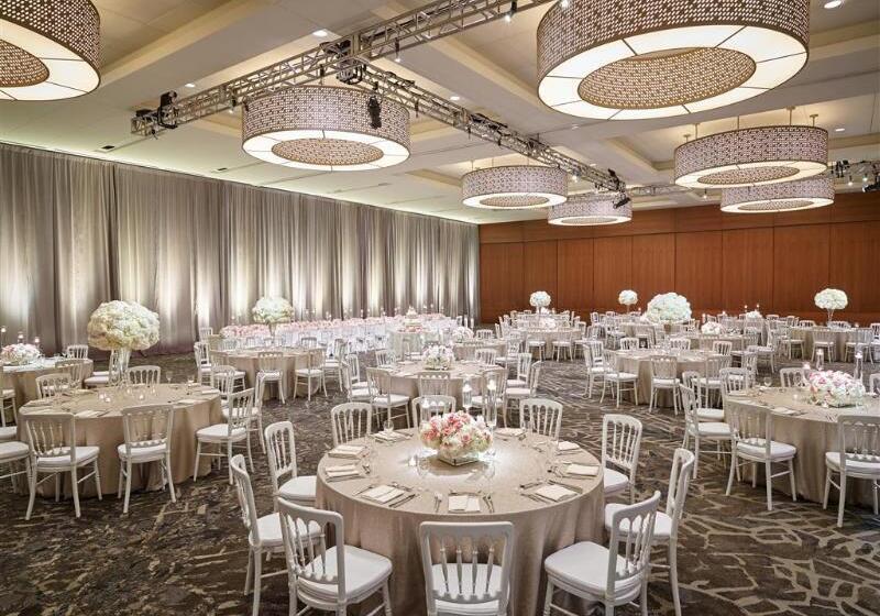 هتل The Westin Galleria Dallas