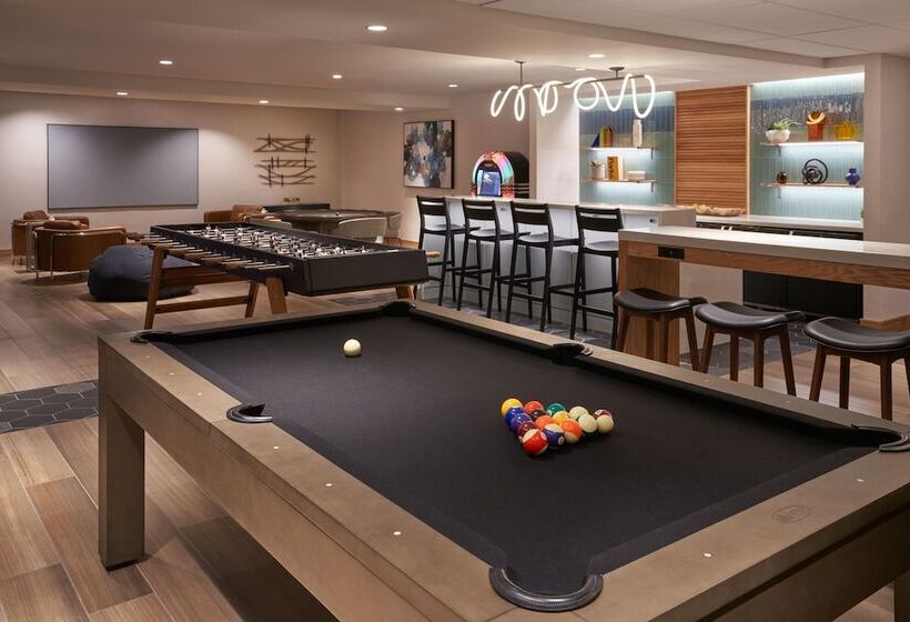 בית מלון כפרי The Westin Indianapolis