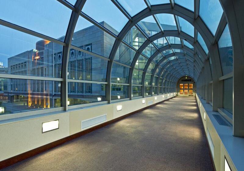 בית מלון כפרי The Westin Indianapolis